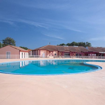 Vacanceole - Les Villas Du Lac Сустон Экстерьер фото